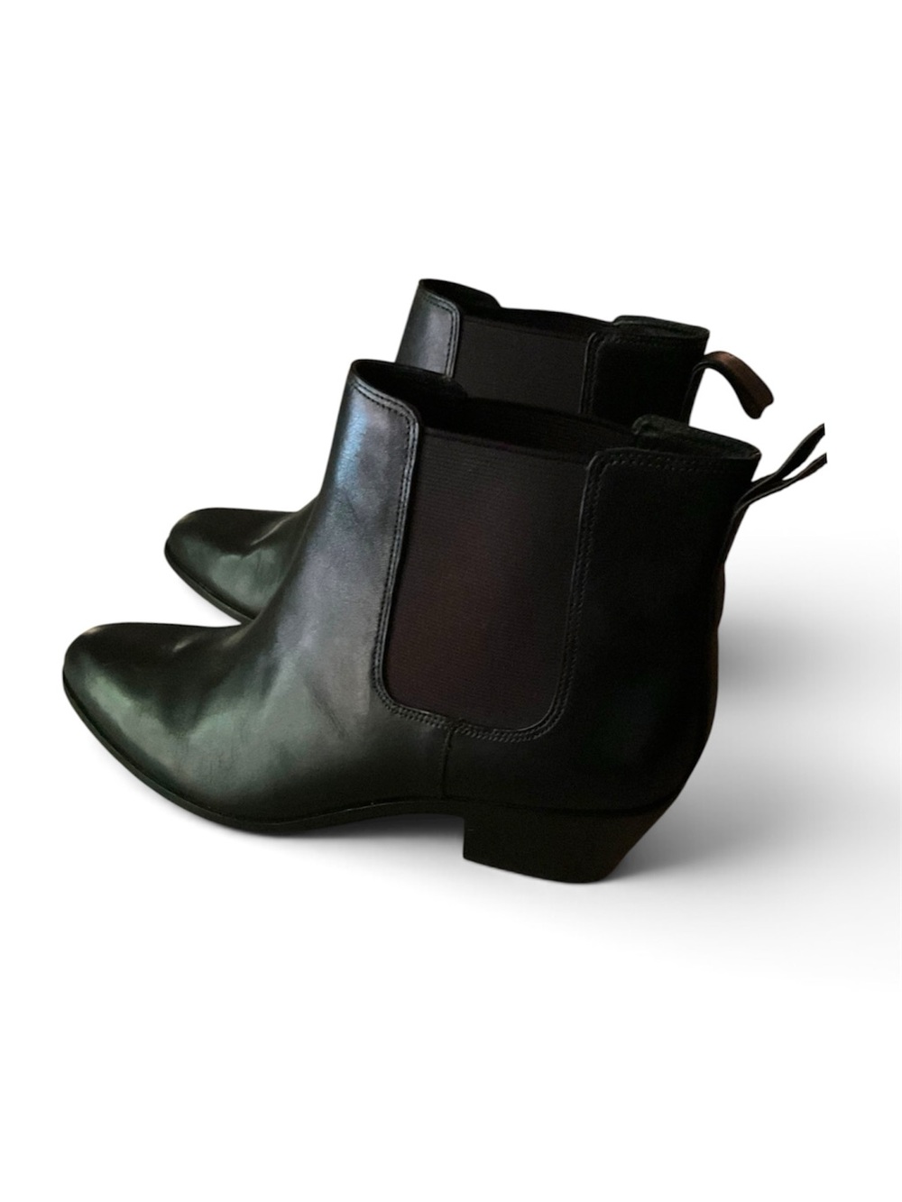 Via spiga Chelsea boot black leather bootie Sz 9 1/2 leather Vero cucio